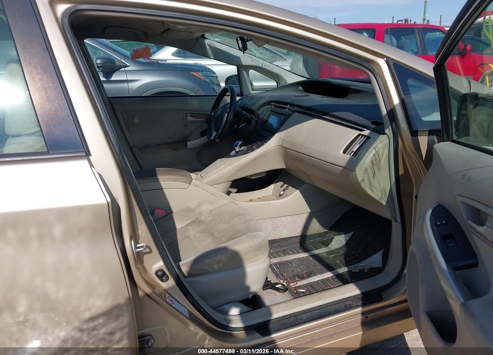 2011 TOYOTA PRIUS TWO VIN: JTDKN3DU6B1426250