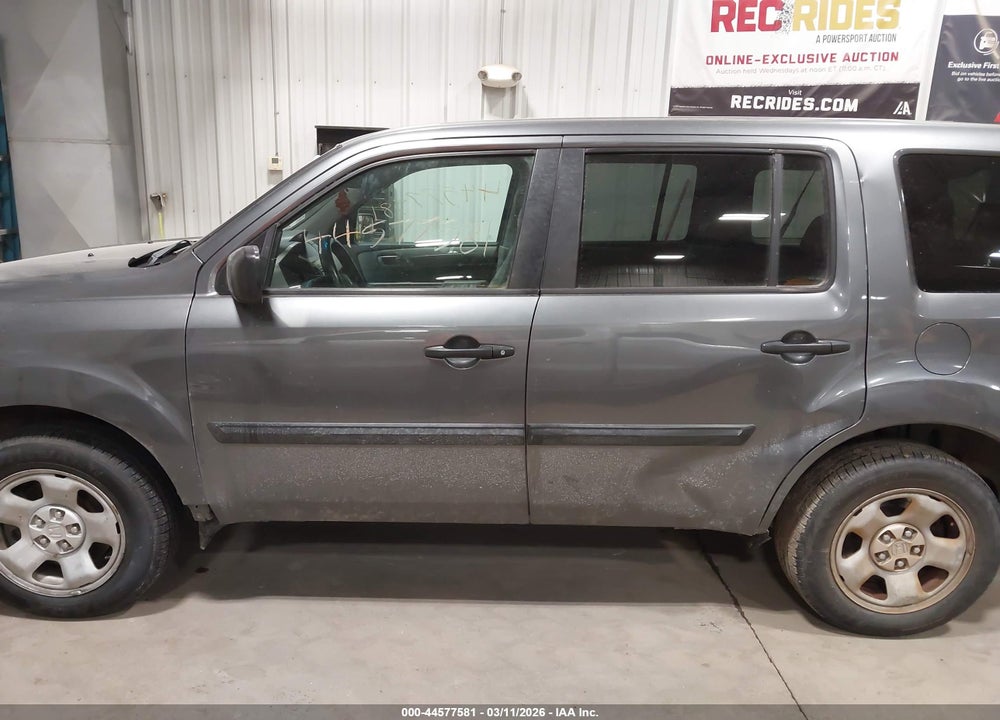 2013 HONDA PILOT LX VIN: 5FNYF4H2XDB057022