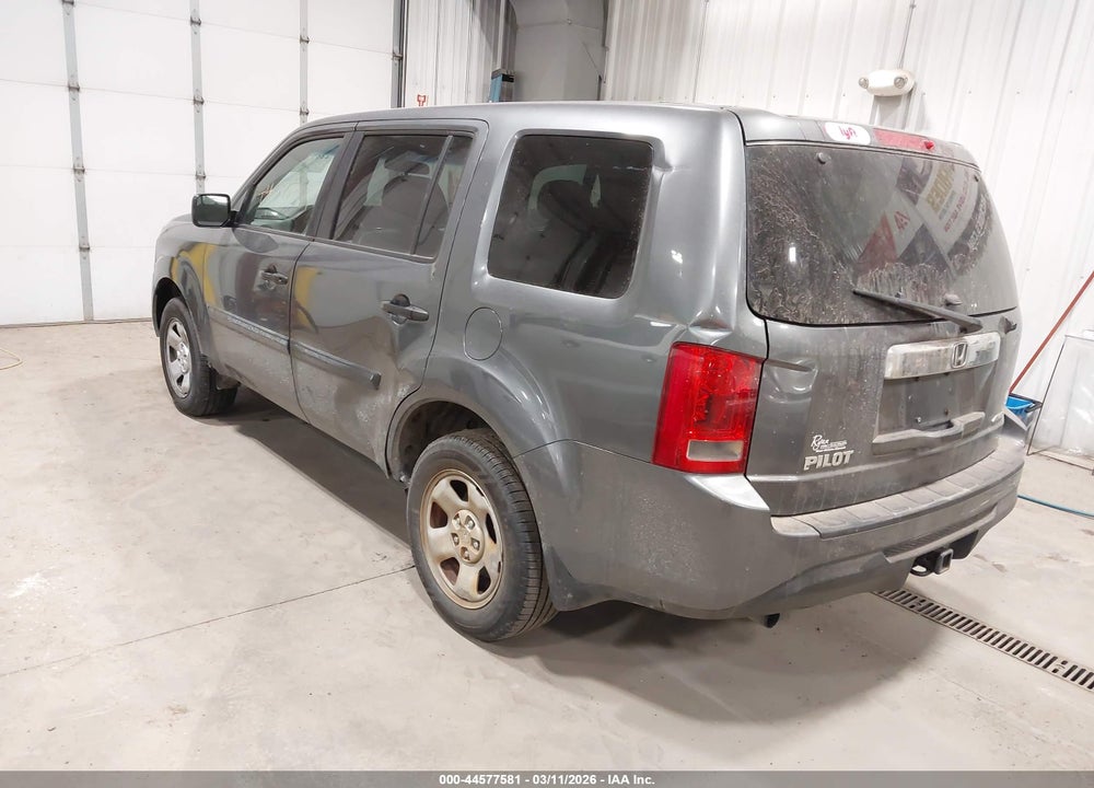 2013 HONDA PILOT LX VIN: 5FNYF4H2XDB057022