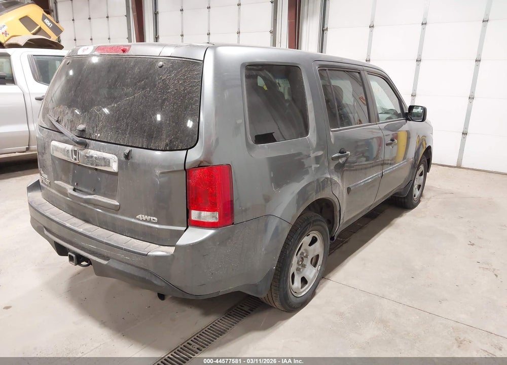 2013 HONDA PILOT LX VIN: 5FNYF4H2XDB057022