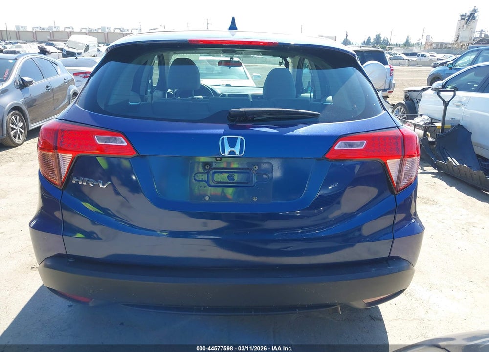 2017 HONDA HR-V LX VIN: 3CZRU5H3XHM700568