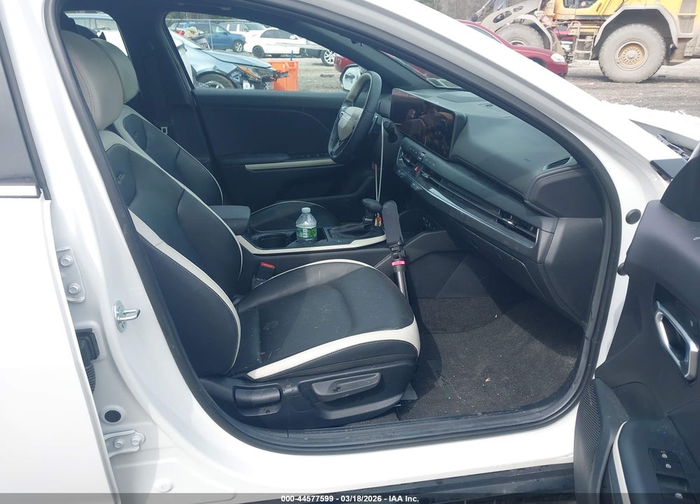 2025 KIA K4 GT-LINE TURBO VIN: 3KPFW4DC5SE080569