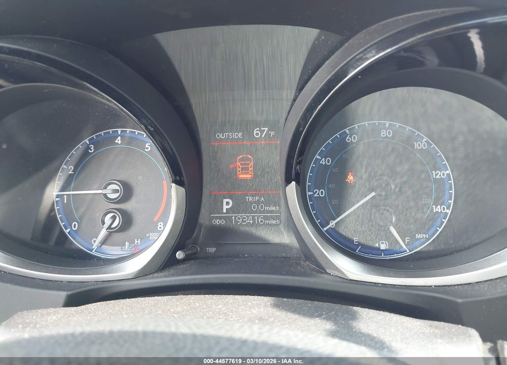 2015 TOYOTA COROLLA S PLUS VIN: 5YFBURHEXFP182046