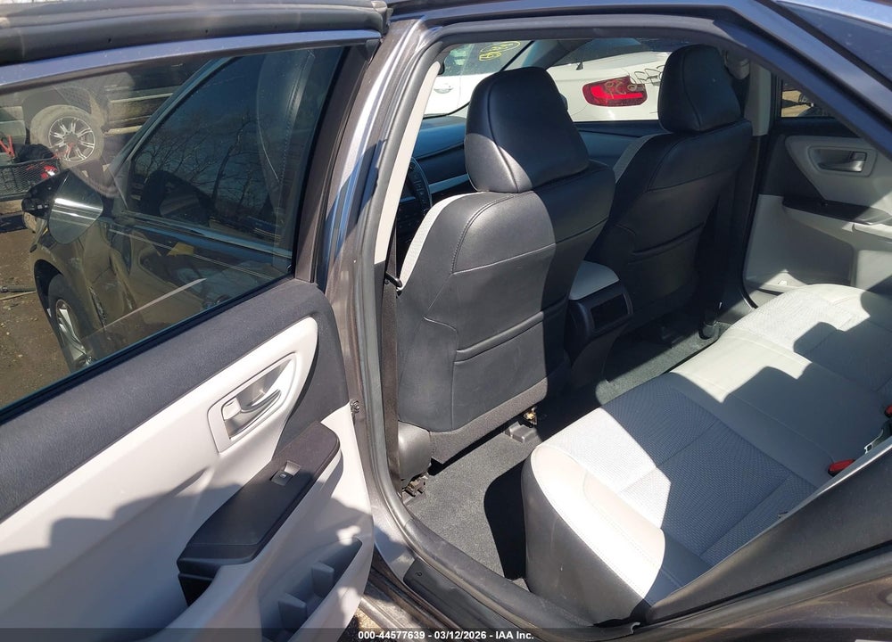 2016 TOYOTA CAMRY SE VIN: 4T1BF1FK0GU124483