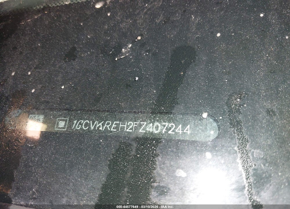 2015 CHEVROLET SILVERADO 1500 1LT VIN: 1GCVKREH2FZ407244