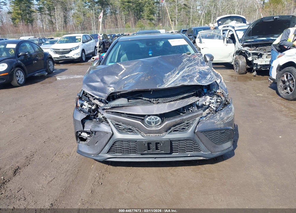 2021 TOYOTA CAMRY SE VIN: 4T1G11AK9MU469017