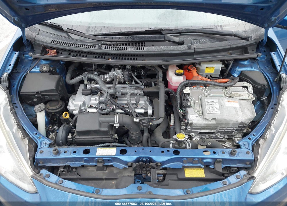 2015 TOYOTA PRIUS C ONE VIN: JTDKDTB36F1582386