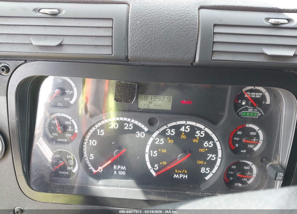2015 FREIGHTLINER CASCADIA 125 VIN: 1FUGGLD59FLGA7353