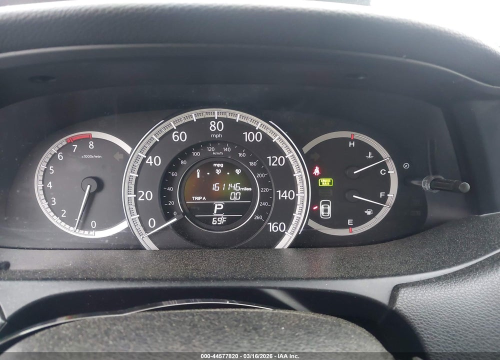 2013 HONDA ACCORD LX VIN: 1HGCR2F32DA178137