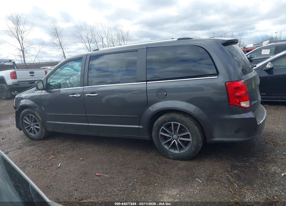 2017 DODGE GRAND CARAVAN SXT VIN: 2C4RDGCG7HR581348