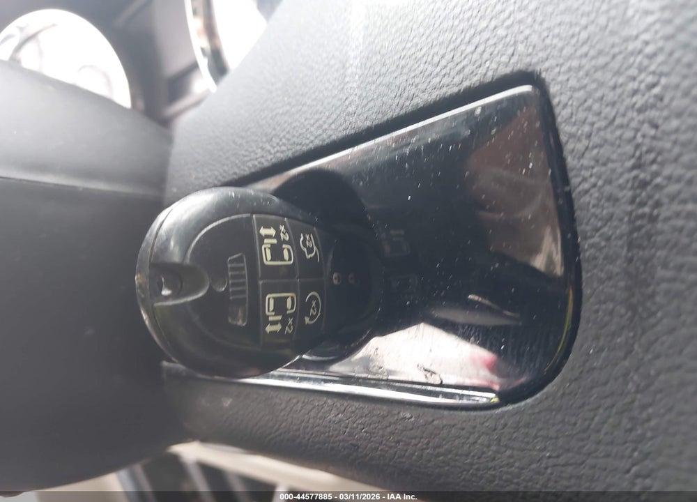 2017 DODGE GRAND CARAVAN SXT VIN: 2C4RDGCG7HR581348