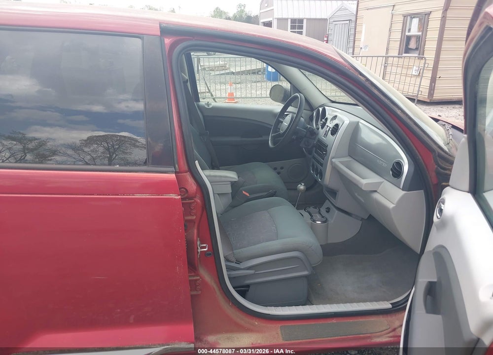 2010 CHRYSLER PT CRUISER CLASSIC VIN: 3A4GY5F94AT143719