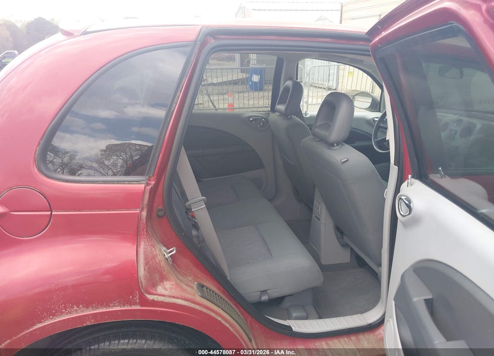 2010 CHRYSLER PT CRUISER CLASSIC VIN: 3A4GY5F94AT143719