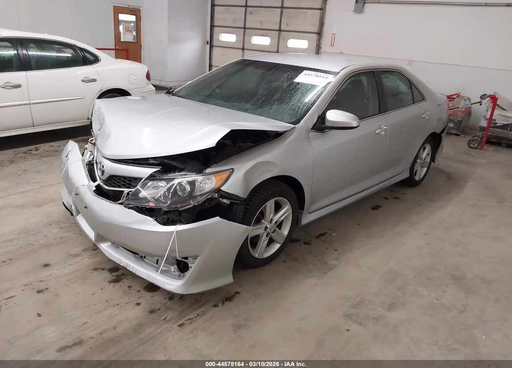 2014 TOYOTA CAMRY SE VIN: 4T1BF1FK1EU392732
