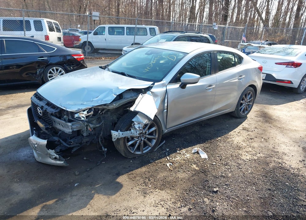 2018 MAZDA 3 TOURING VIN: 3MZBN1V32JM187661