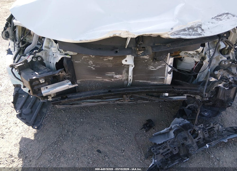 2020 TOYOTA COROLLA LE VIN: JTDEPRAE7LJ087359