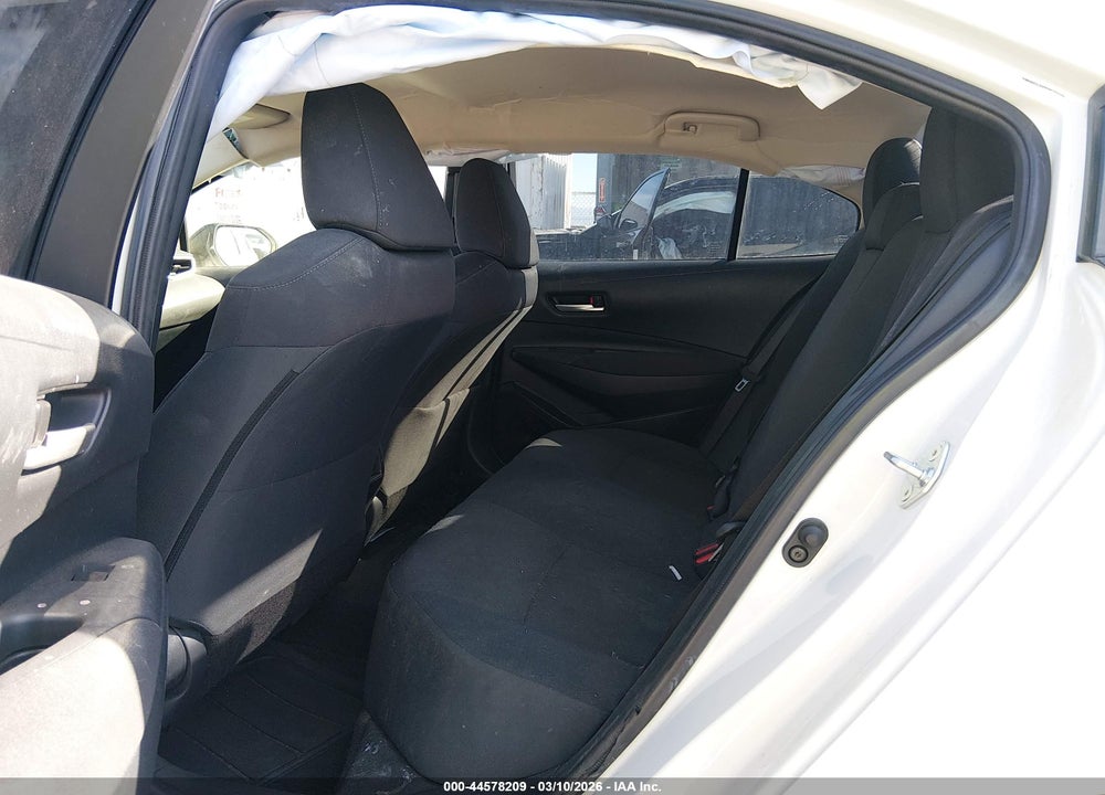 2020 TOYOTA COROLLA LE VIN: JTDEPRAE7LJ087359
