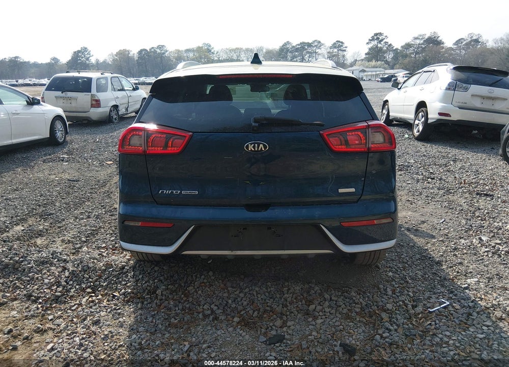 2017 KIA NIRO TOURING VIN: KNDCE3LC5H5049571