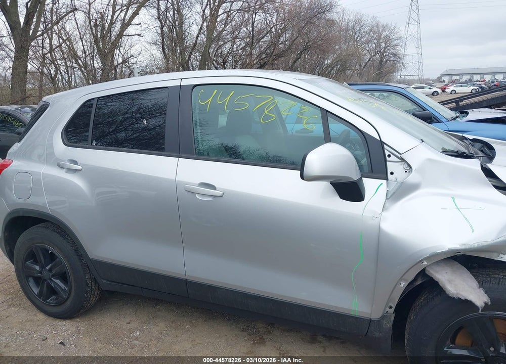 2020 CHEVROLET TRAX FWD LS VIN: 3GNCJKSB0LL148684