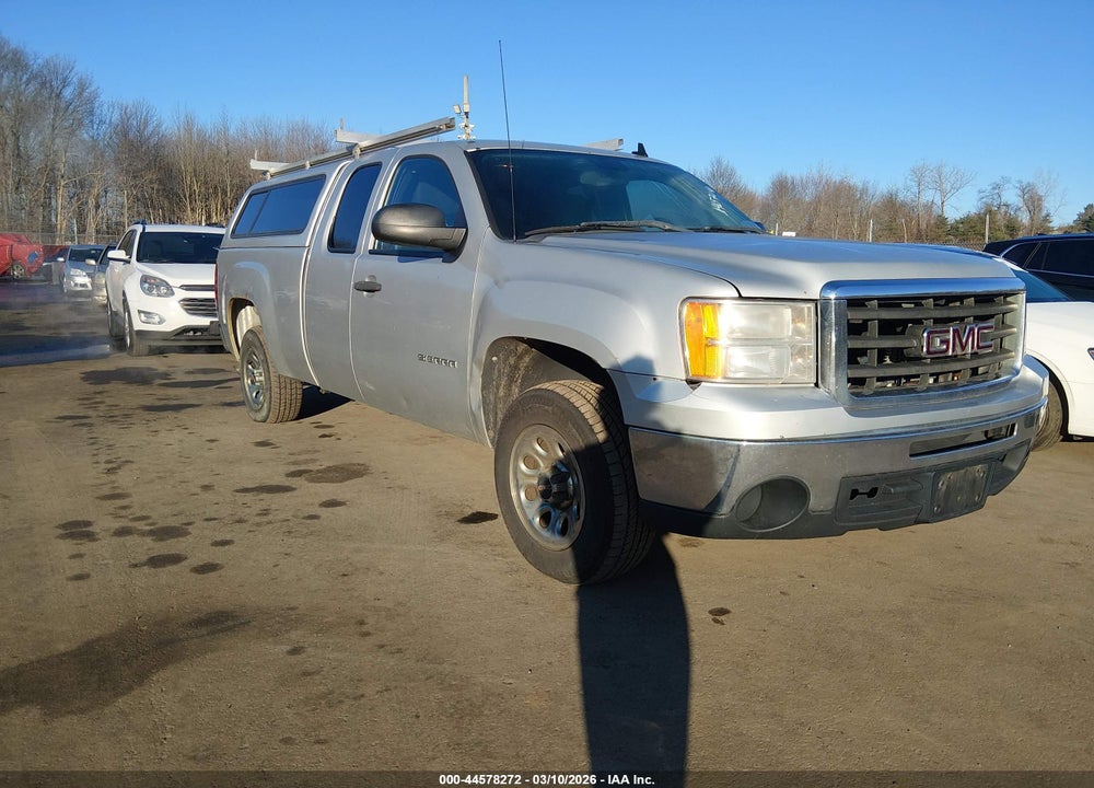 2011 GMC SIERRA 1500 SL VIN: 1GTR1UEA2BZ326684