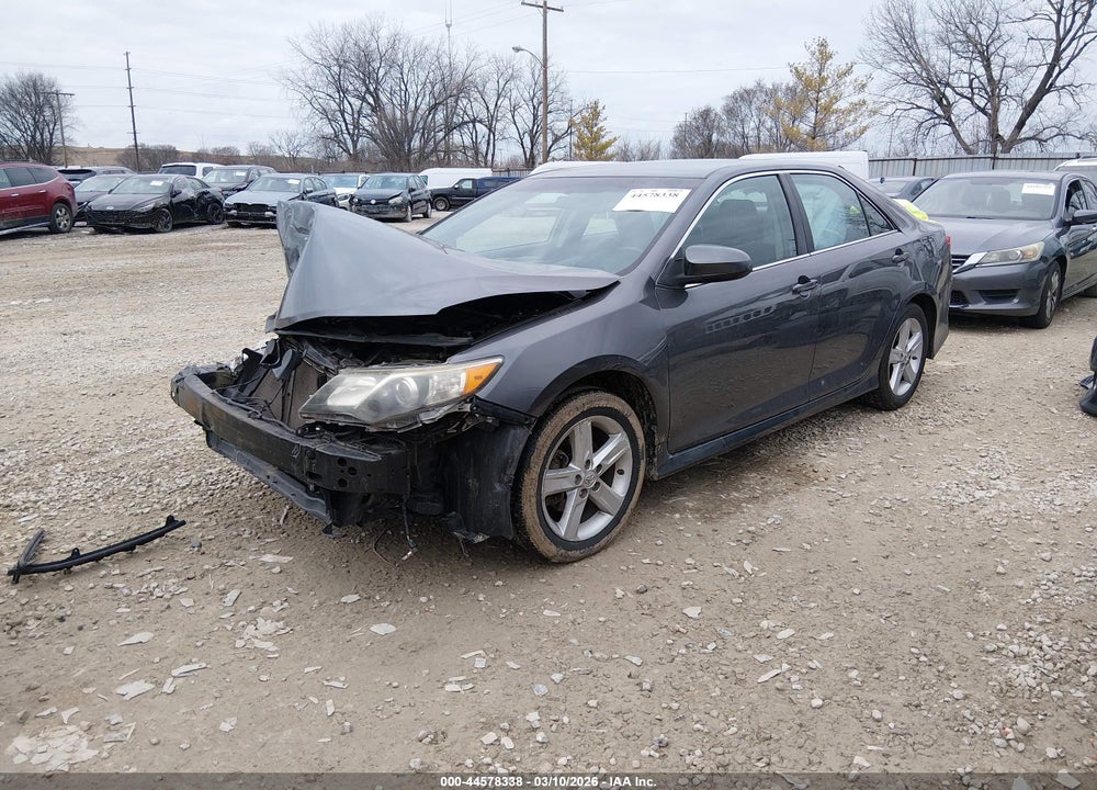 2014 TOYOTA CAMRY SE VIN: 4T1BF1FK2EU783260