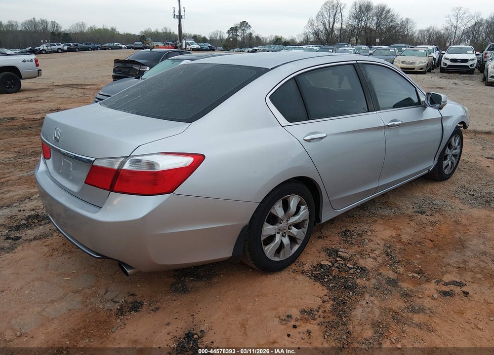 2013 HONDA ACCORD EX VIN: 1HGCR2F72DA022442