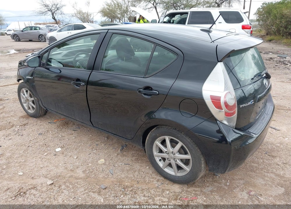 2012 TOYOTA PRIUS C THREE VIN: JTDKDTB32C1029326