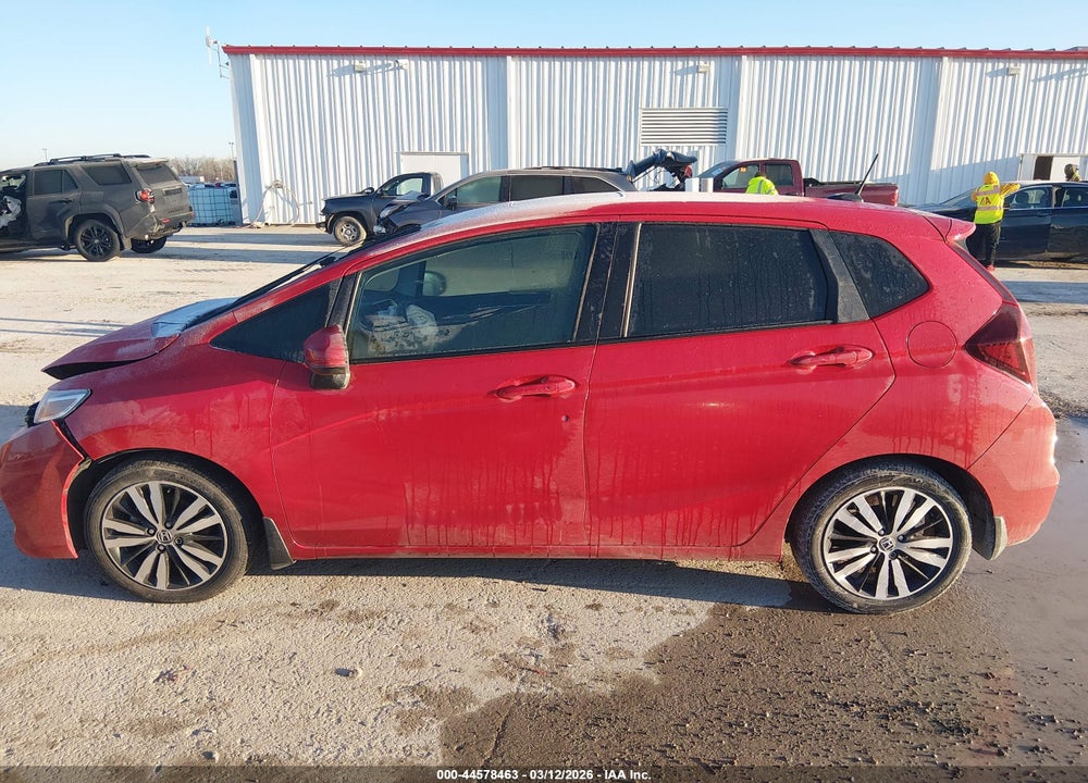 2018 HONDA FIT EX VIN: 3HGGK5H88JM735938