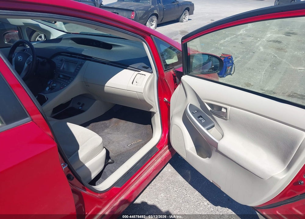 2013 TOYOTA PRIUS THREE VIN: JTDKN3DU4D0342324