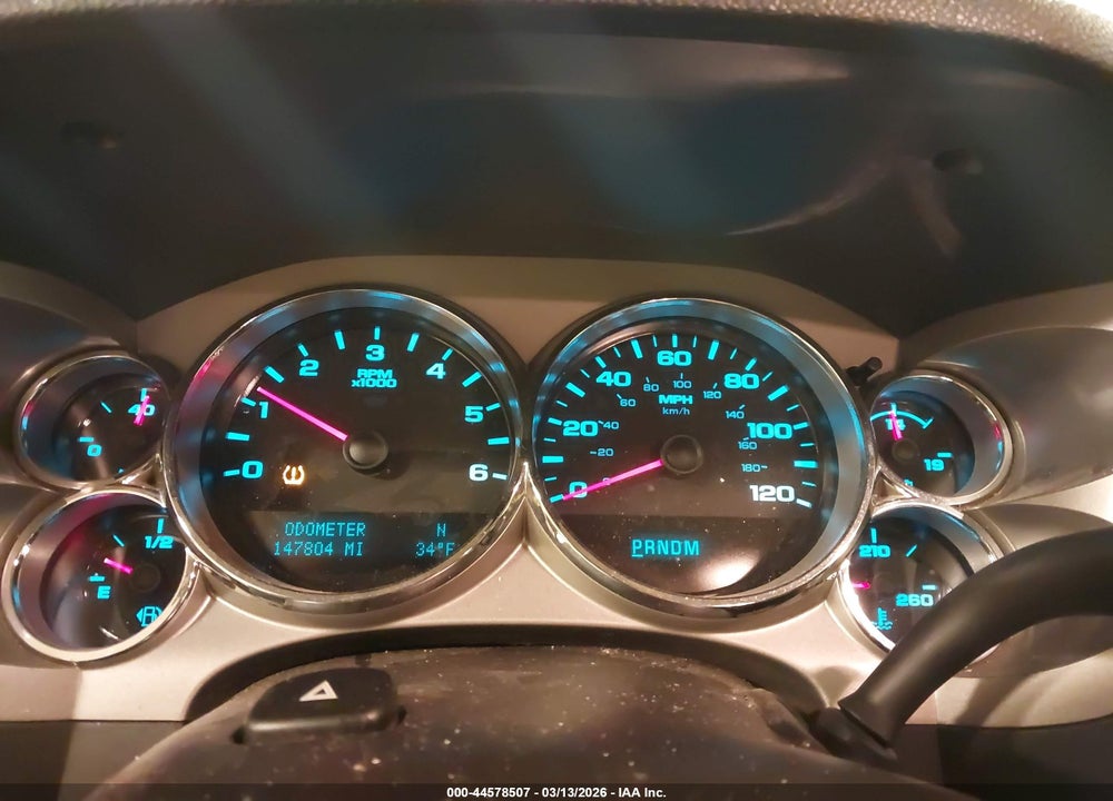 2013 CHEVROLET SILVERADO 1500 LT VIN: 1GCRKSE76DZ199592