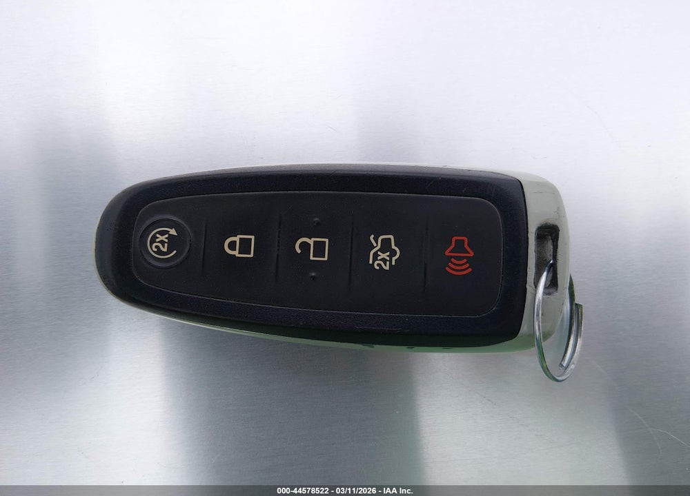 2013 FORD FOCUS TITANIUM VIN: 1FADP3N26DL138225