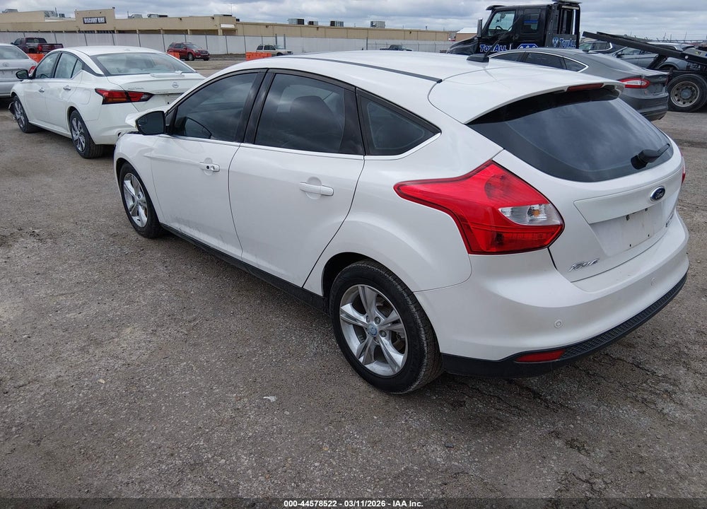 2013 FORD FOCUS TITANIUM VIN: 1FADP3N26DL138225