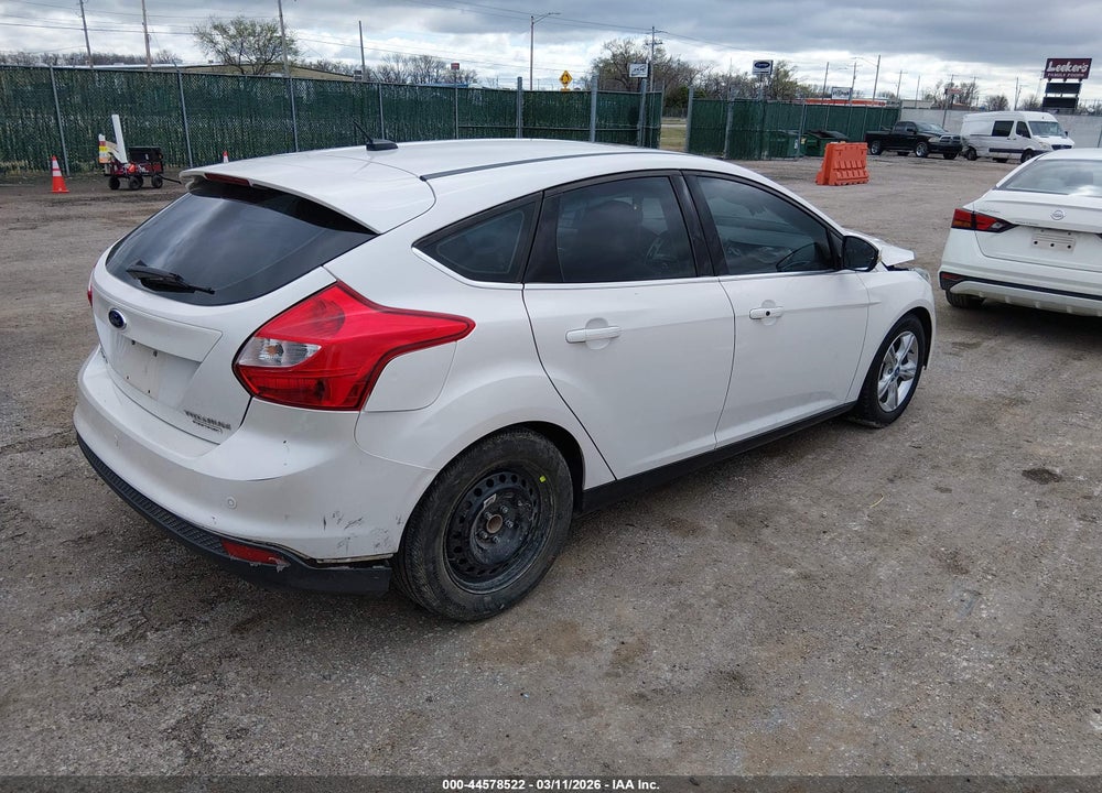 2013 FORD FOCUS TITANIUM VIN: 1FADP3N26DL138225