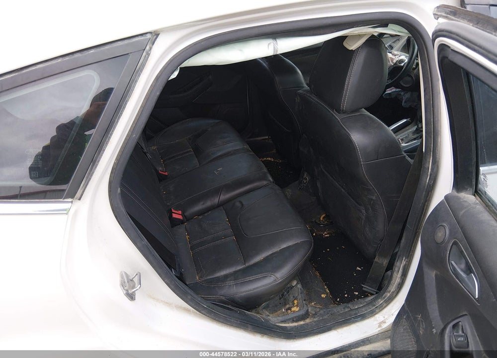 2013 FORD FOCUS TITANIUM VIN: 1FADP3N26DL138225