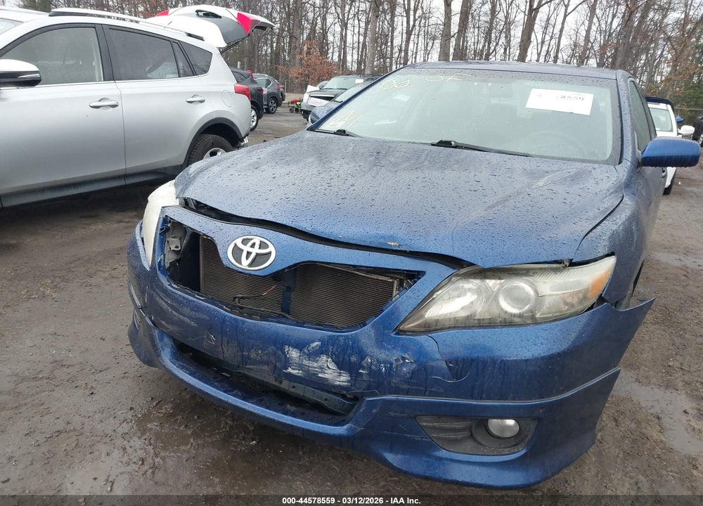 2011 TOYOTA CAMRY SE VIN: 4T1BF3EK2BU744693