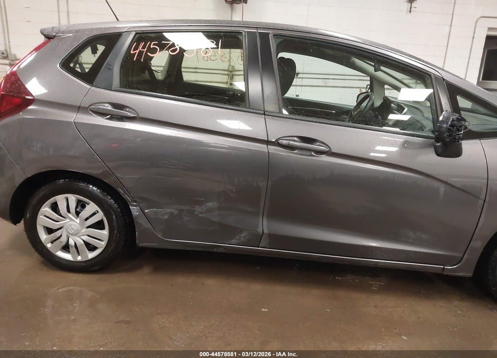 2016 HONDA FIT LX VIN: JHMGK5H5XGS008657
