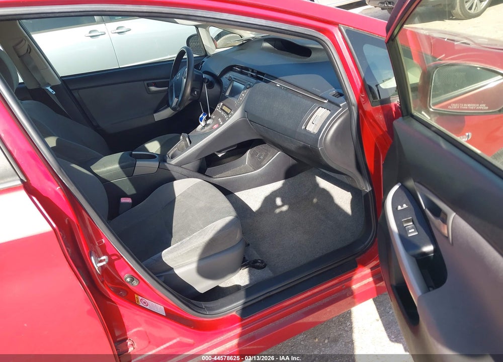 2012 TOYOTA PRIUS TWO VIN: JTDKN3DU9C1520043