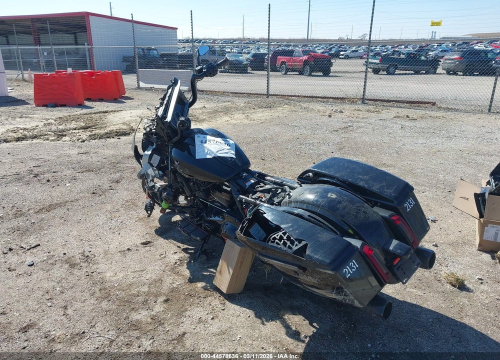 2024 HARLEY-DAVIDSON FLHX VIN: 1HD1KB719RB625859