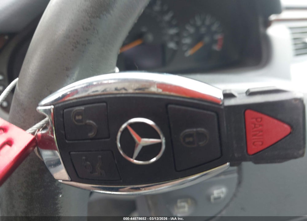 2002 MERCEDES-BENZ E 320 SPECIAL EDITION VIN: WDBJF65J62B409522