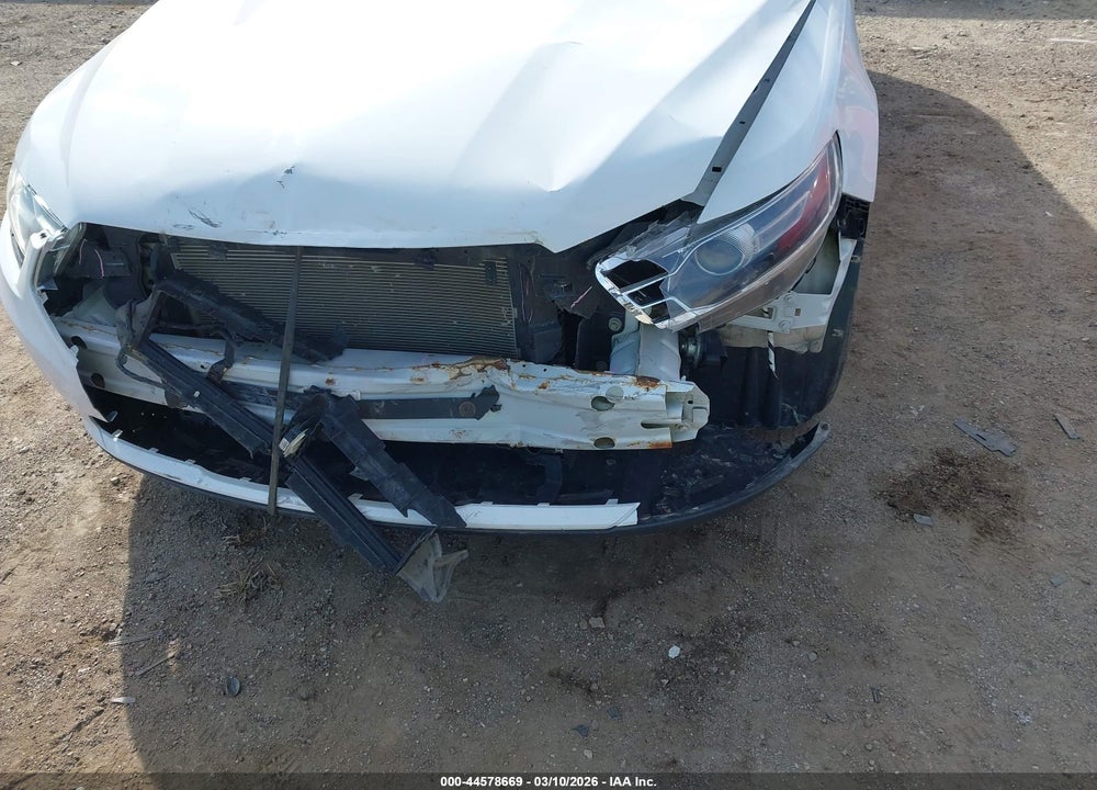 2017 FORD TAURUS SEL VIN: 1FAHP2E84HG103519