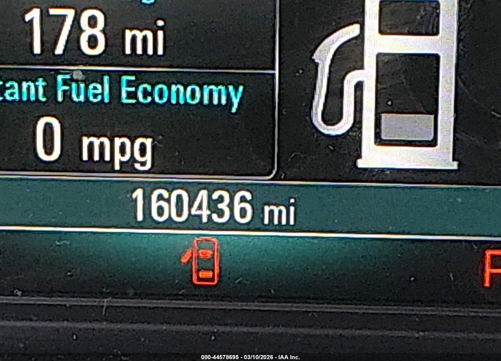2018 BUICK ENCLAVE ESSENCE VIN: 5GAEVAKWXJJ280246