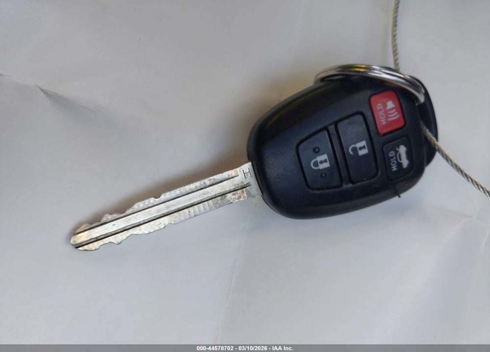 2015 TOYOTA COROLLA S PLUS VIN: 5YFBURHE5FP340258