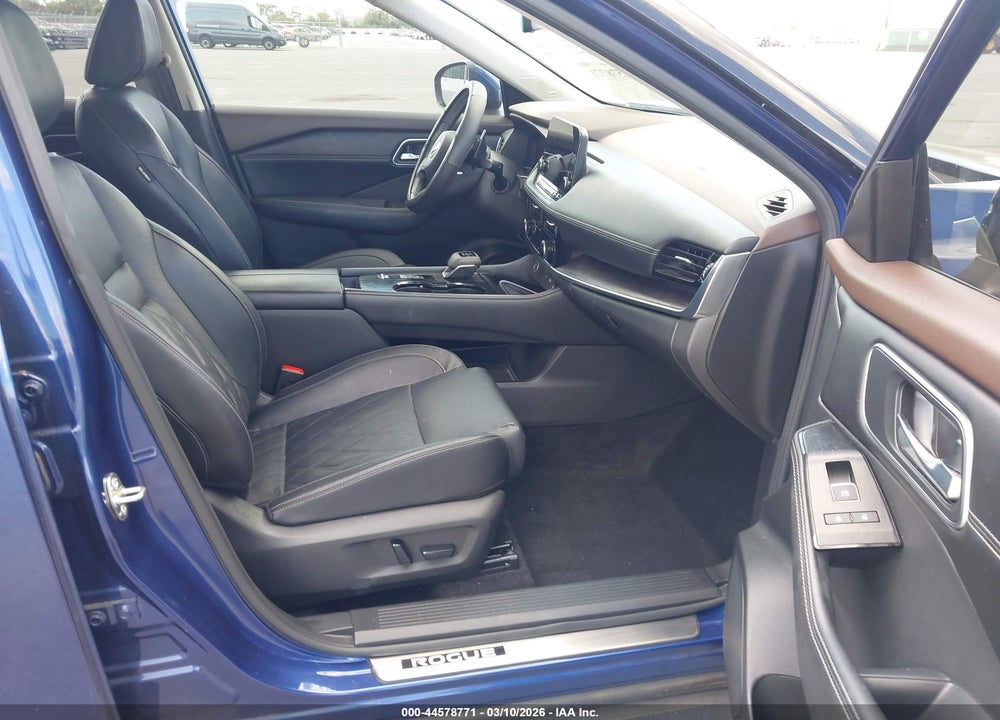 2022 NISSAN ROGUE PLATINUM FWD VIN: JN8BT3DC3NW118431