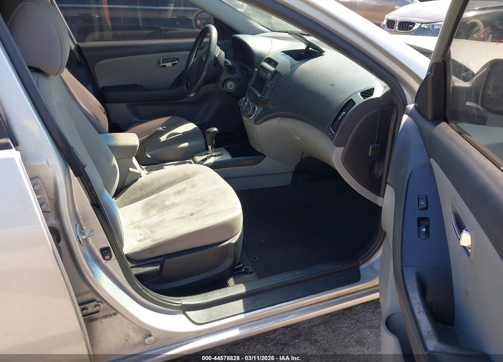 2010 HYUNDAI ELANTRA GLS VIN: KMHDU4AD3AU949918