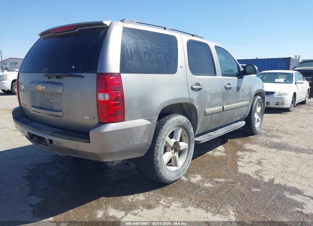2007 CHEVROLET TAHOE LT VIN: 1GNFC13017R386105