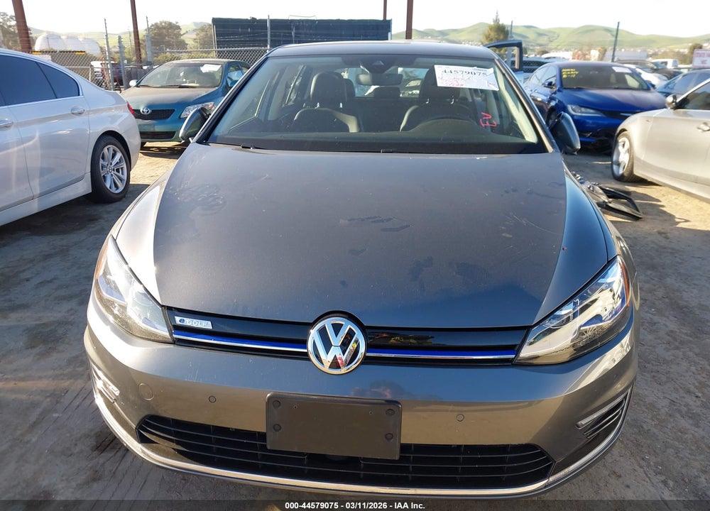 2019 VOLKSWAGEN E-GOLF SEL PREMIUM VIN: WVWPR7AUXKW908311