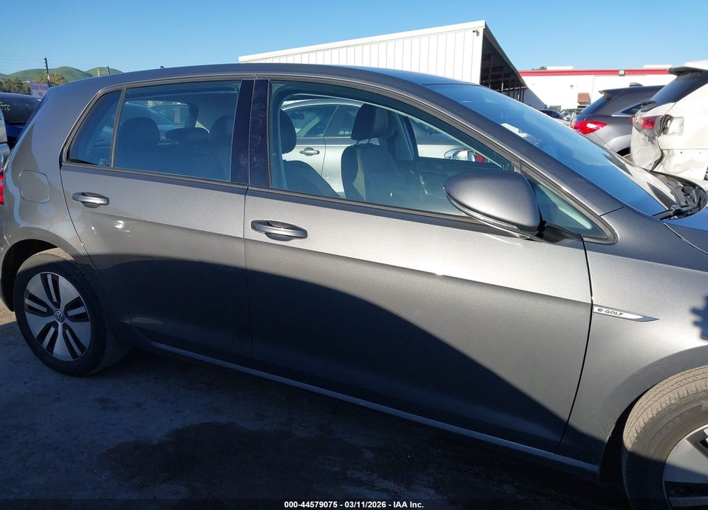 2019 VOLKSWAGEN E-GOLF SEL PREMIUM VIN: WVWPR7AUXKW908311