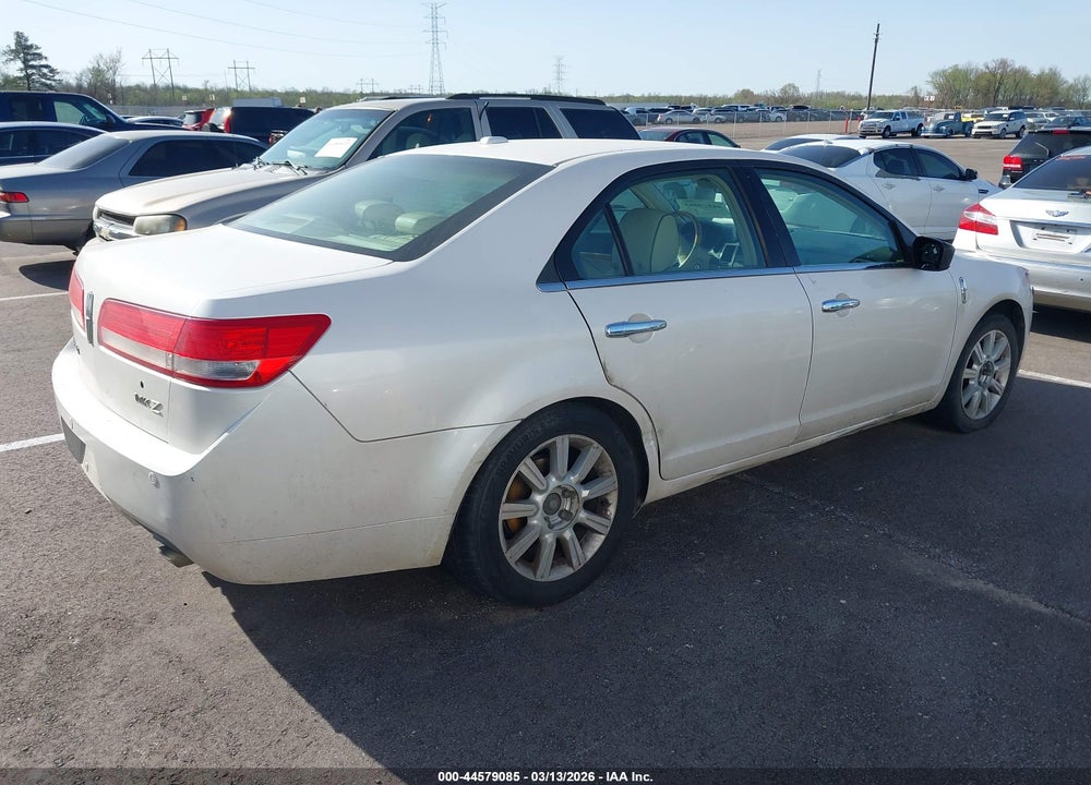 2010 LINCOLN MKZ VIN: 3LNHL2GC8AR640847