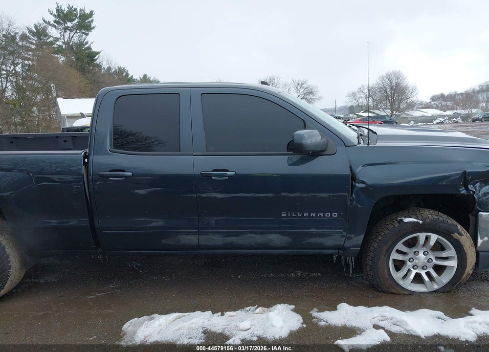 2017 CHEVROLET SILVERADO 1500 1LT VIN: 1GCRCREH2HZ326651