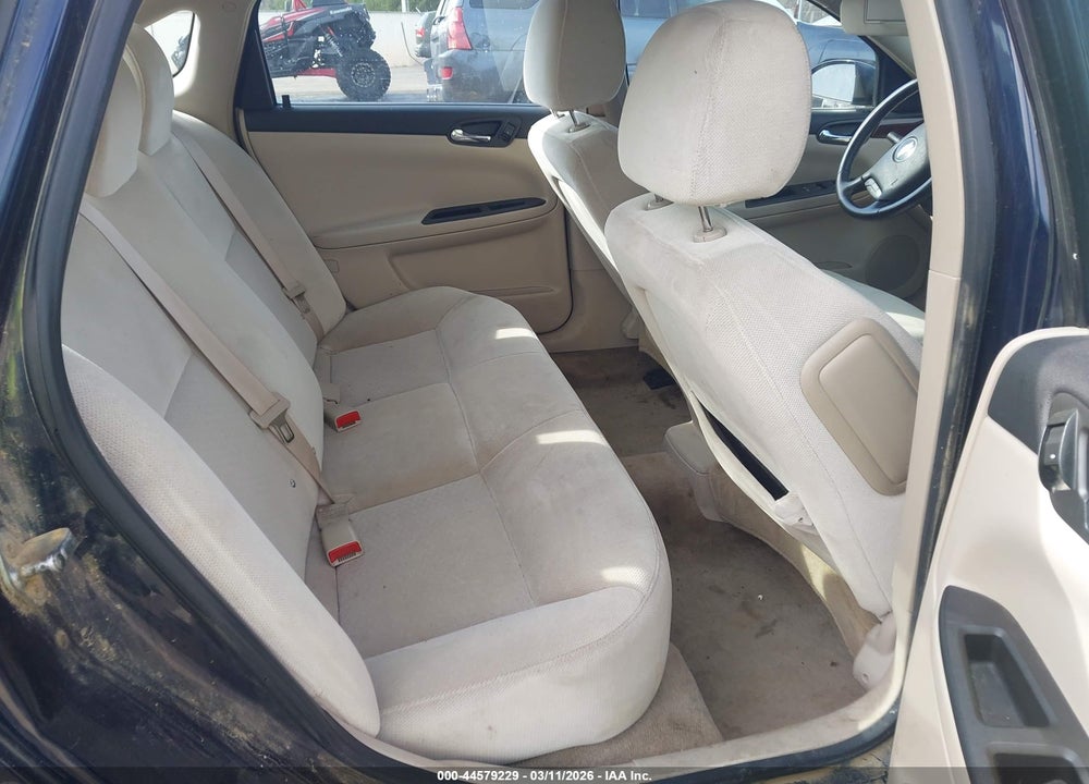 2011 CHEVROLET IMPALA LT VIN: 2G1WG5EK2B1135879